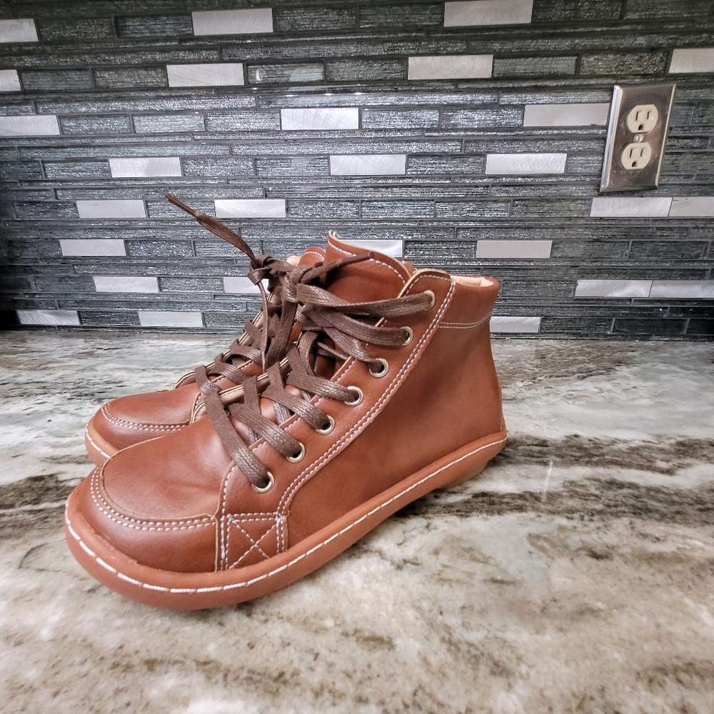 Girls Leather 👞